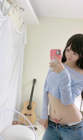 No.018 – 吉他妹妹 [25P 3V]