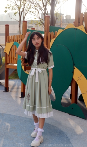 初夏女神 NO.002 雪糕 法式复古连衣裙搭36码白皮鞋