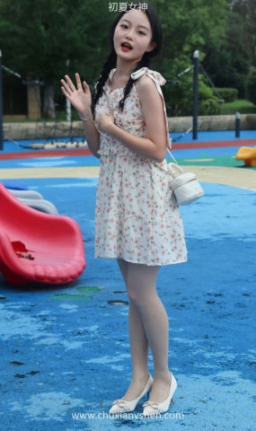 初夏女神 NO.050 双双 公园游玩