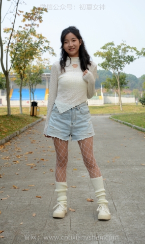 初夏女神 NO.097 点点 跟潮流风