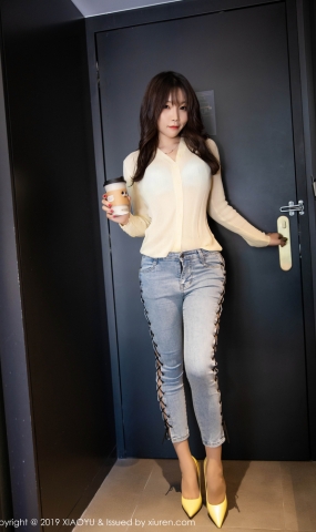 [XIAOYU语画界]2019.11.25 Vol.197 肉丝丝袜121P 芝芝Booty济州岛旅拍