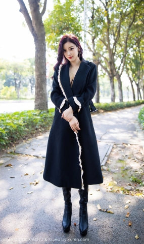 [XIAOYU语画界]2020.07.13 Vol.338 杨晨晨sugar 车模网袜皮衣
